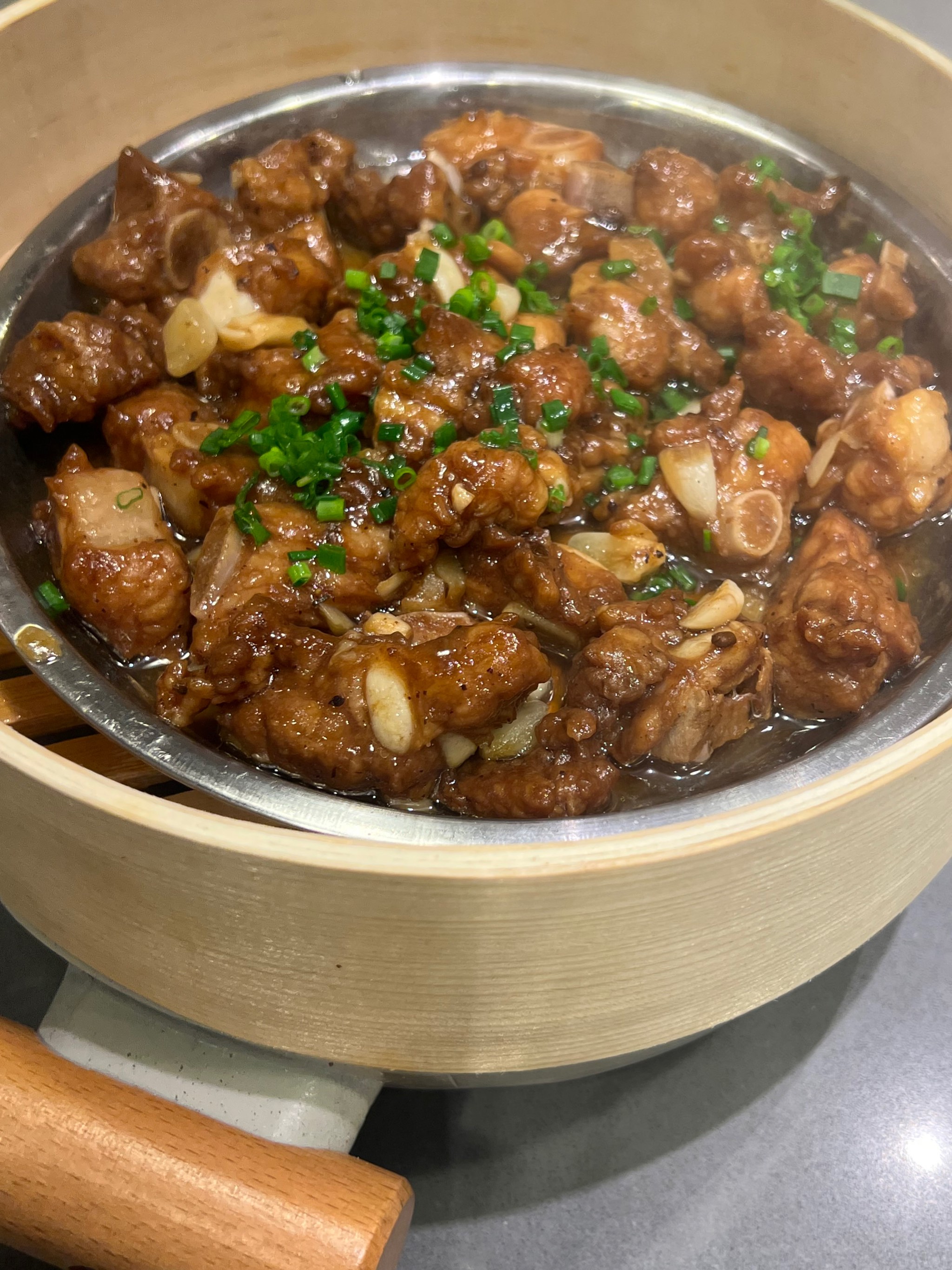 香肠与扇贝的完美结合——一场味蕾的盛宴-第1张图片