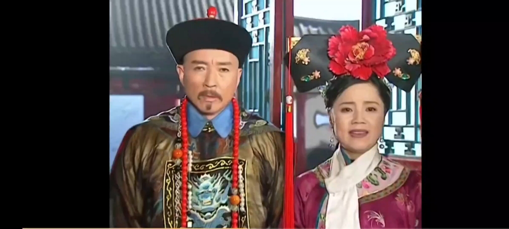 福伦在山洞中要了紫薇的小说龙小渊福伦山洞中的紫薇之求-第2张图片