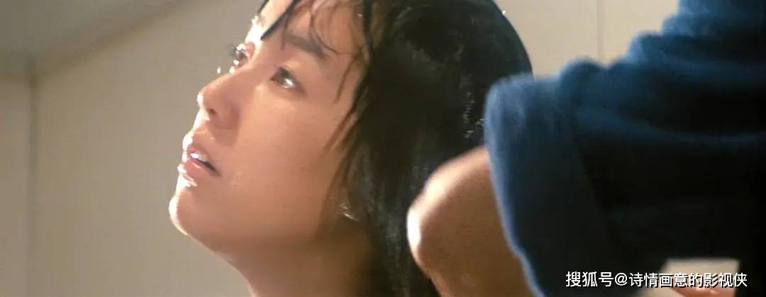 美女被爆操后高潮喷水美女情感体验的深度探索，高潮喷水现象的背后-第2张图片